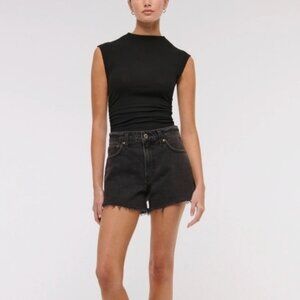 Black Abercrombie & Fitch High Rise 90s Relaxed Cutoff Denim Shorts - Size 28/6